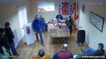 REUNIÓN VECINAL EN EL AYUNTAMIENTO SOBRE EL NUEVO PROYECTO DE LA CALLE IGLESIA